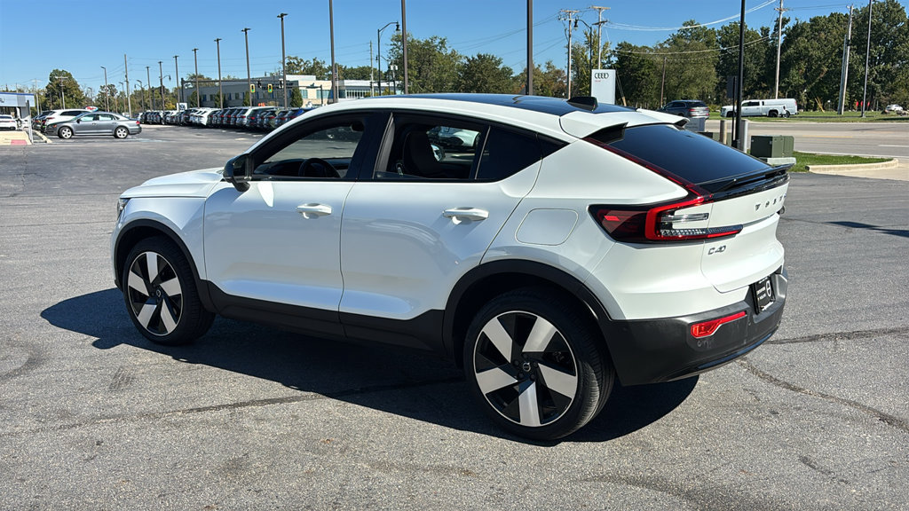 Certified 2023 Volvo C40 P8 Recharge Plus w/ Climate Package AWD/4WD image 4