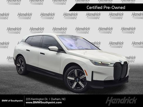 Used 2022 BMW iX xDrive50 AWD/4WD image 1