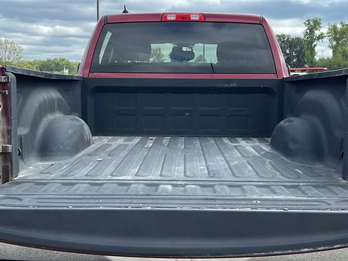 Used 2018 RAM 1500 Outdoorsman image 35