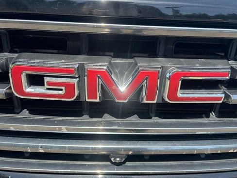 Used 2020 GMC Sierra 3500 AT4 w/ AT4 Premium Package AWD/4WD image 34