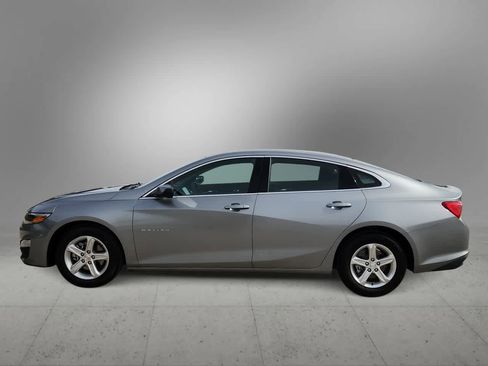 Used 2024 Chevrolet Malibu LT image 5
