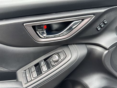 Used 2024 Subaru Forester Touring image 15