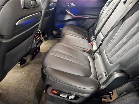 Certified 2024 BMW X7 xDrive40i AWD/4WD image 17