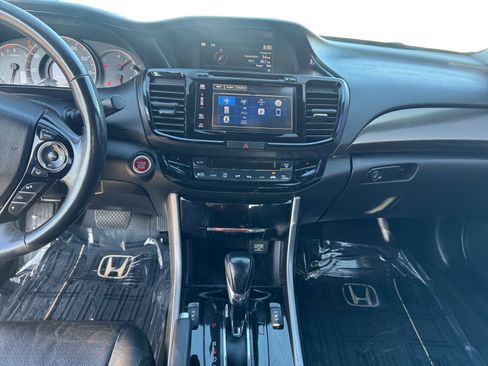 Used 2016 Honda Accord EX-L image 11