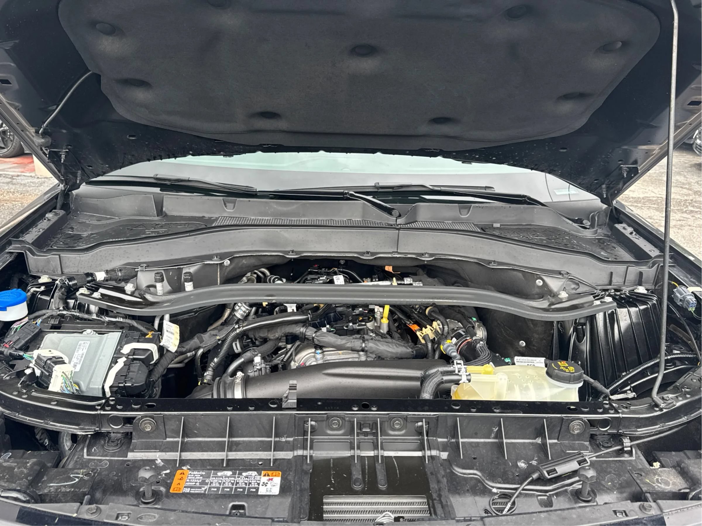Used 2026 Ford Explorer ST-Line w/ ST-Line Street Pack RWD image 13