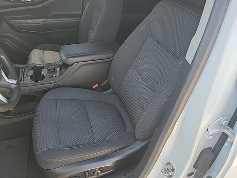 Used 2023 GMC Acadia SLE w/ Driver Convenience Package FWD image 20