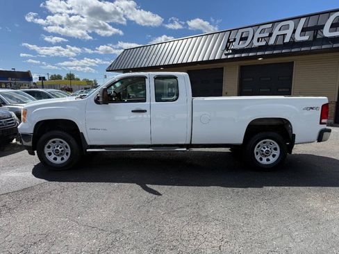 Used 2013 GMC Sierra 3500 W/T w/ Snow Plow Prep Package AWD/4WD image 8
