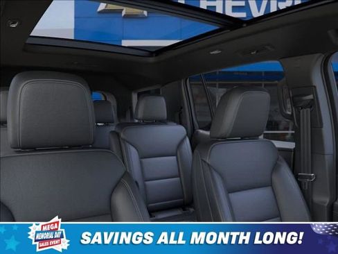 New 2026 Chevrolet Traverse LT w/ Sun and Wheel Package AWD/4WD image 24