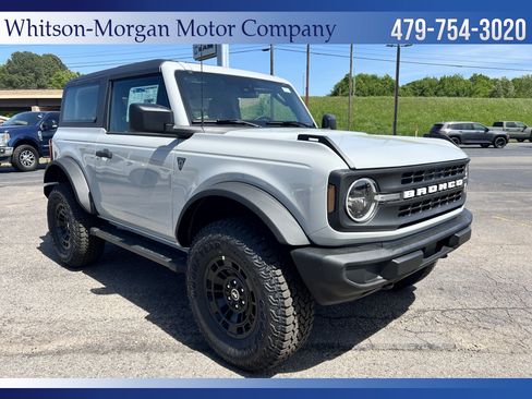 New 2026 Ford Bronco 2-Door w/ Sasquatch Package AWD/4WD image 3