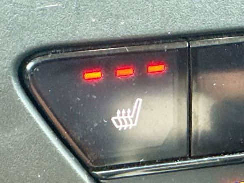 Certified 2023 Honda Accord EX image 23