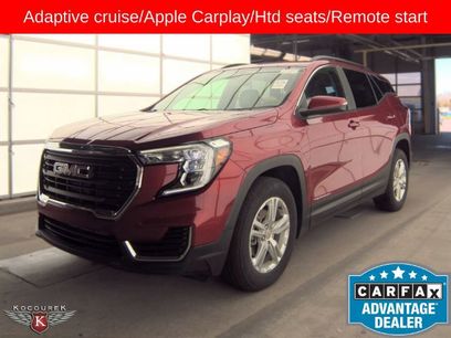 Used 2022 GMC Terrain SLE w/ Driver Convenience Package