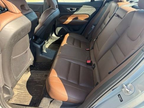 Used 2024 Volvo S60 T8 Ultimate w/ Climate Package AWD/4WD image 13