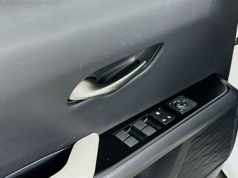 Certified 2020 Lexus UX 200 200 Base image 17