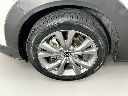 Used 2025 MAZDA CX-30 AWD 2.5 S w/ Preferred Package image 11