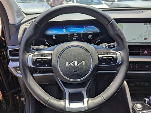 Certified 2023 Kia Sportage SX image 30