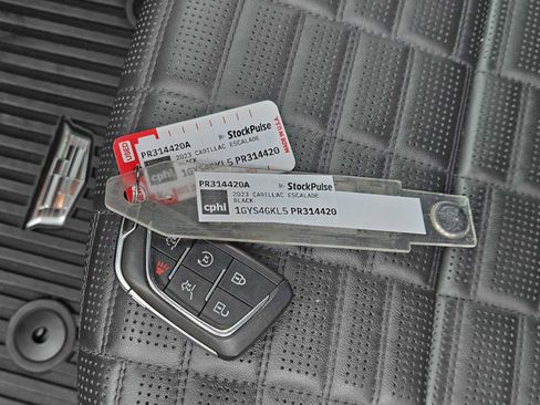 Used 2023 Cadillac Escalade Sport Platinum w/ Heavy-Duty Trailer Package image 36