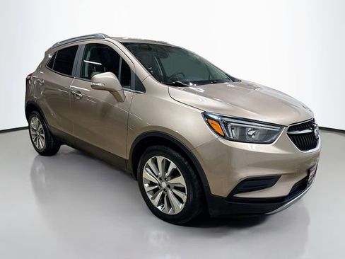 Used 2018 Buick Encore Preferred image 5