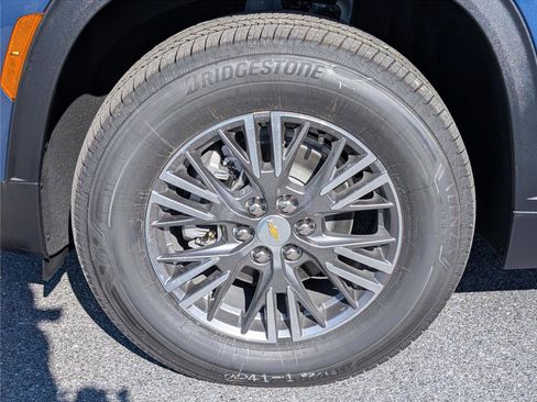 New 2026 Chevrolet Traverse LT image 6