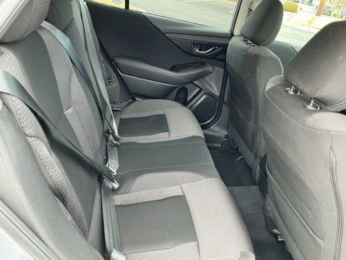 Used 2025 Subaru Outback Premium image 19