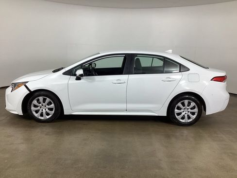 Used 2024 Toyota Corolla LE FWD image 10