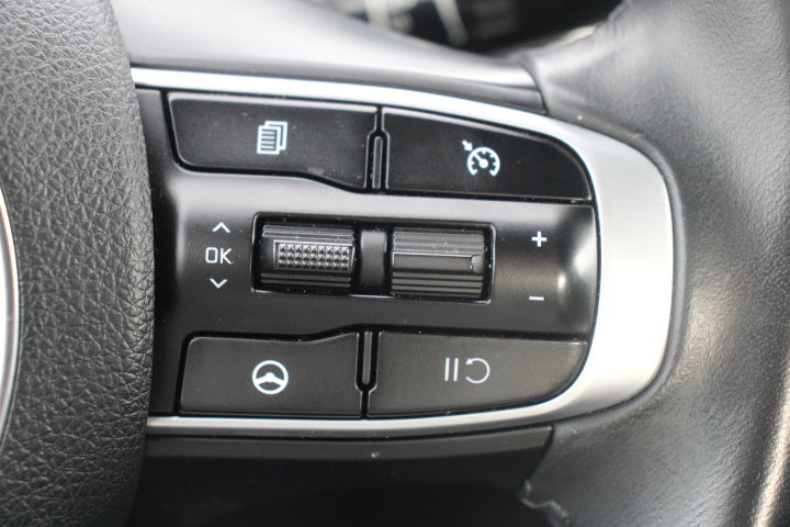 Used 2022 Kia K5 GT-Line FWD image 24