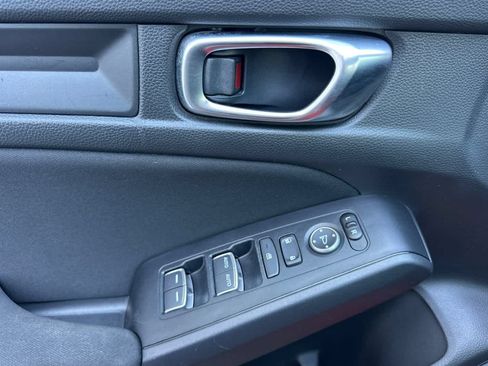 Used 2024 Honda Civic Sport image 12