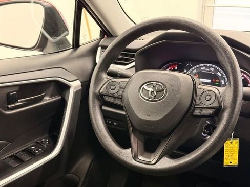 Used 2025 Toyota RAV4 LE image 12