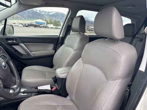 Used 2016 Subaru Forester 2.5i Limited w/ Popular Package #2 image 11