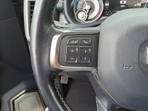Used 2022 RAM 2500 Limited AWD/4WD image 18