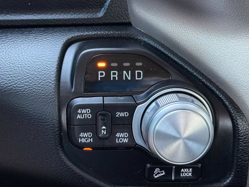 Used 2020 RAM 1500 Laramie AWD/4WD image 21