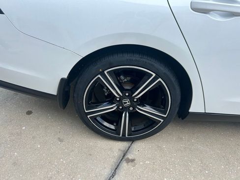 Used 2024 Honda Accord Sport image 23