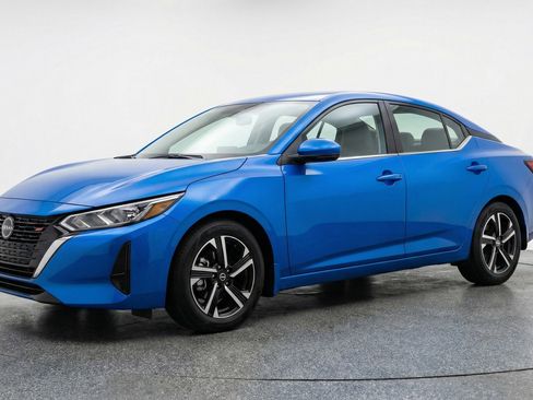Used 2025 Nissan Sentra SV FWD image 3