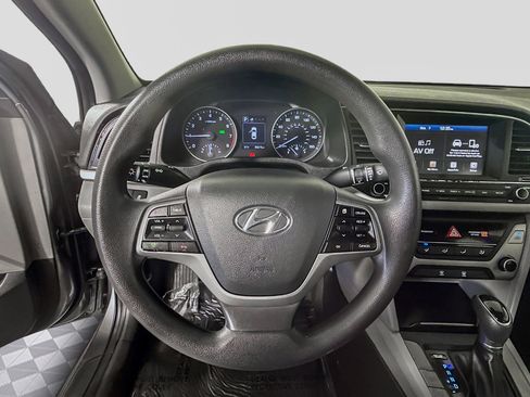 Used 2018 Hyundai Elantra SEL image 13