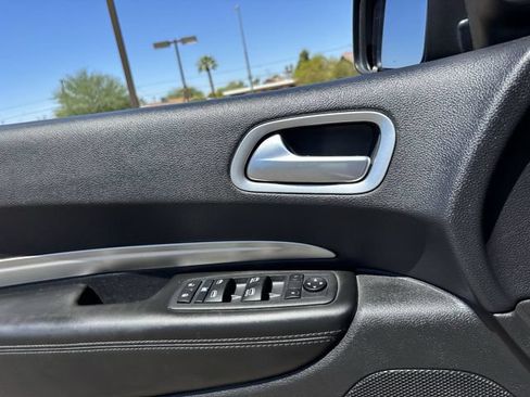 Used 2019 Dodge Durango SXT RWD image 21