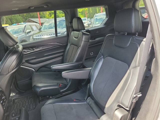 Used 2021 Jeep Grand Cherokee L Laredo AWD/4WD image 11