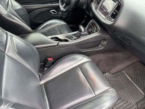 Used 2018 Dodge Challenger GT w/ Driver Convenience Group image 33