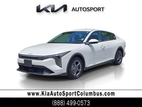 Used 2025 Kia K4 FWD image 1