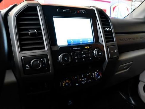 Used 2020 Ford F250 XL w/ STX Appearance Package AWD/4WD image 25
