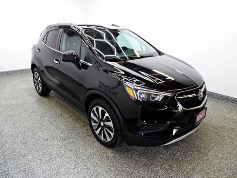Used 2021 Buick Encore Preferred w/ Safety Package image 3