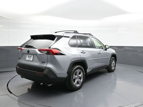 Certified 2025 Toyota RAV4 XLE w/ Convenience Package AWD/4WD image 6
