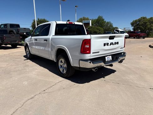 Used 2025 RAM 1500 Big Horn AWD/4WD image 2