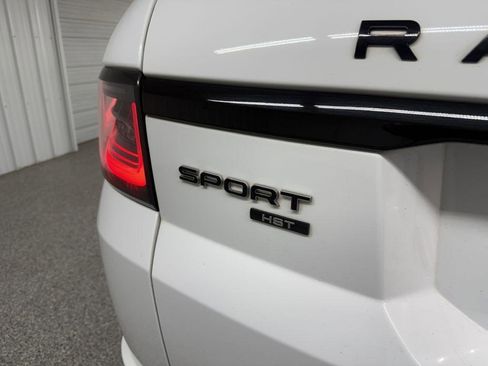 Used 2019 Land Rover Range Rover Sport HST AWD/4WD image 8