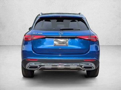 Certified 2026 Mercedes-Benz GLC 300 image 8
