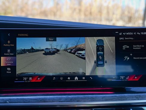 Used 2023 BMW 740i w/ Parking Assistance Package image 63