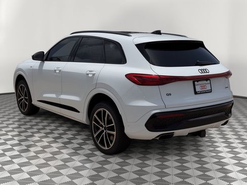 New 2026 Audi Q5 Premium AWD/4WD image 3