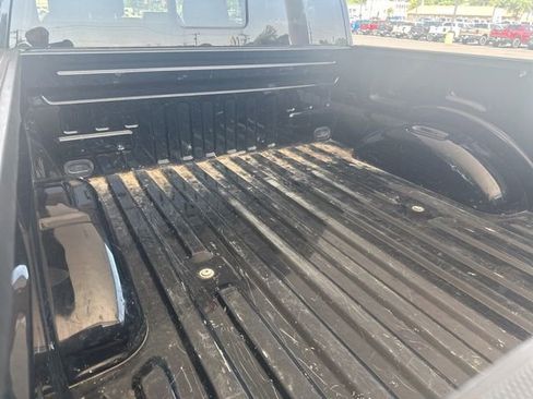 Used 2022 Ford F150 Lariat w/ Trailer Tow Package AWD/4WD image 13