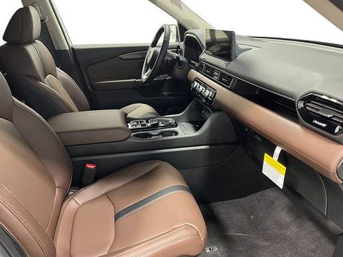 New 2026 Honda Pilot Touring image 27