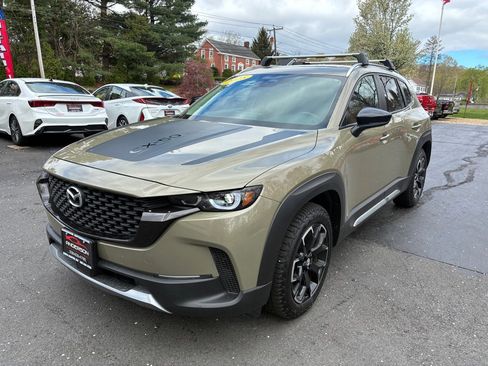 Used 2025 MAZDA CX-50 Meridian Edition w/ Weather Package AWD/4WD image 3