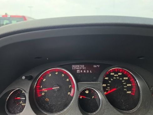 Used 2012 GMC Acadia SLT AWD/4WD image 14