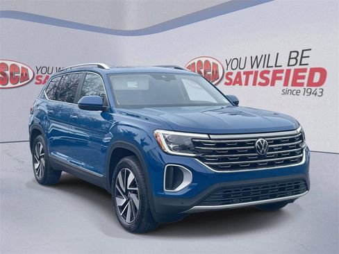 New 2025 Volkswagen Atlas SEL image 1